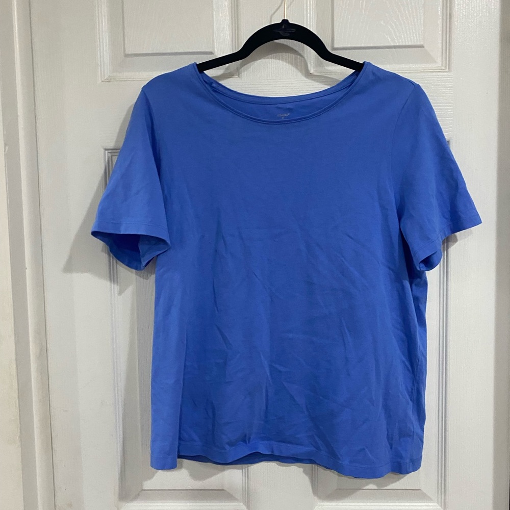 Blue t shirt